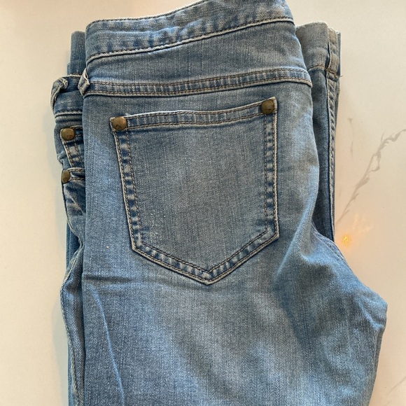 Free People Flared jeans- Size 29 - Picture 5 of 6